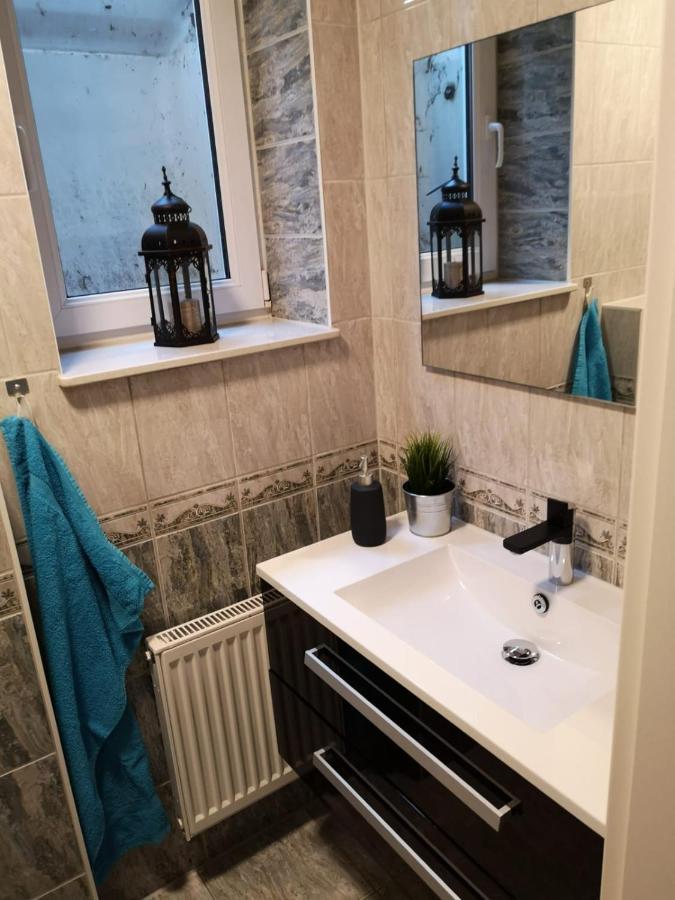 Ferienapartment "Vier Pfoten" In Korbach Exterior foto